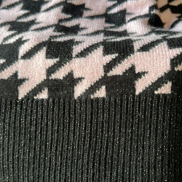 Express Cardigan - Picture 4 of 5